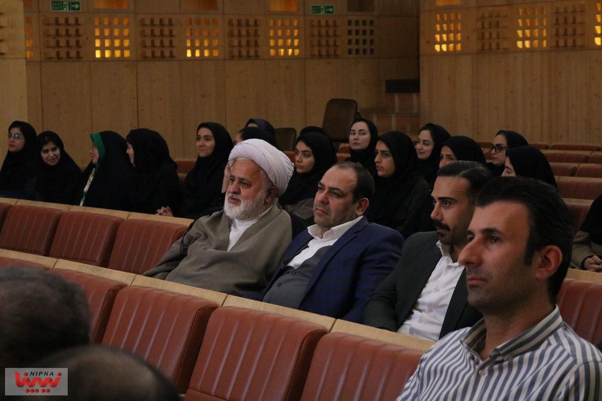 آیین تجلیل از ایثارگران و آزادگان شرکت ملی صنایع پتروشیمی برگزار شد 9